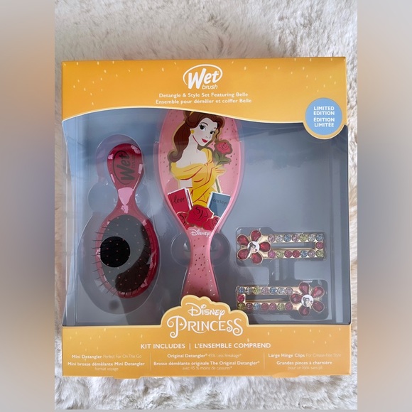 SOLD NEW Disneys Belle Wet Brush Set - Picture 3 of 3